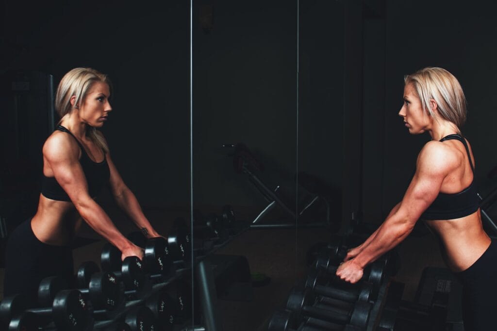 Creatine for women strength training with dumbbells